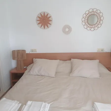Con Vistas, 2ª Linea De Playa, Climatizacion, Wifi, Terraza Y Parking, En Santa Margarita - Es-258-121 Apartment