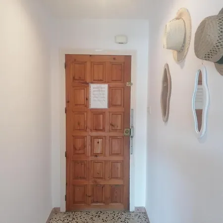 Apartment Con Vistas, 2ª Linea De Playa, Climatizacion, Wifi, Terraza Y Parking, En Santa Margarita - Es-258-121 Roses